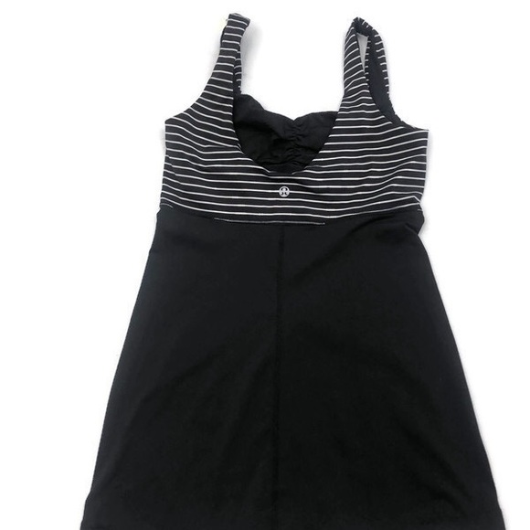 Lululemon Women's Aria Tank II Parallel Black Tank - Picture 7 of 8